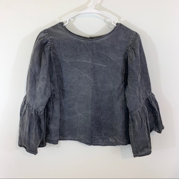 Hollister Open Back Bell Sleeve Stonewash Crop Top XS - Picture 4 of 12
